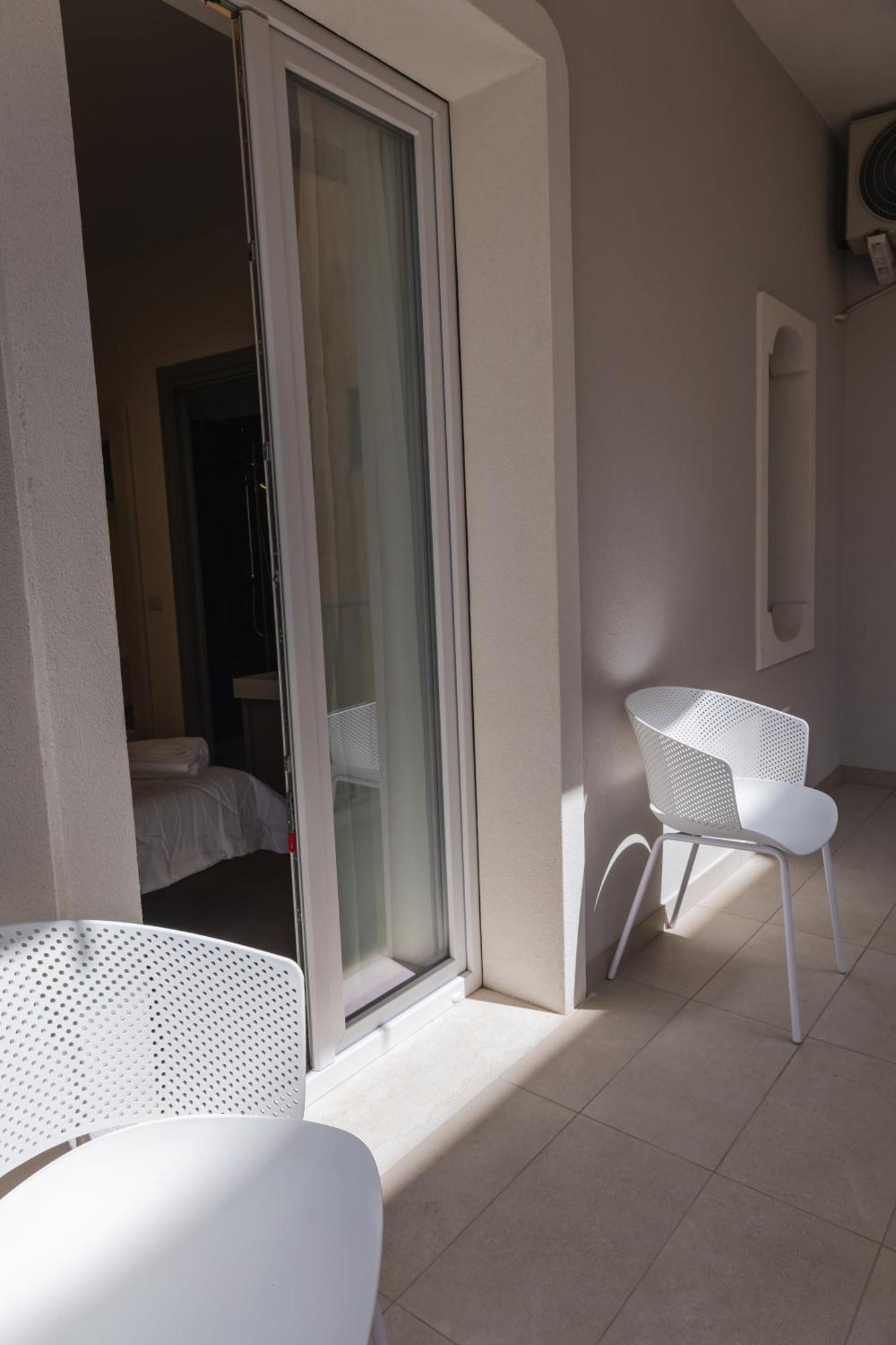 Atena Room Letojanni Exterior photo