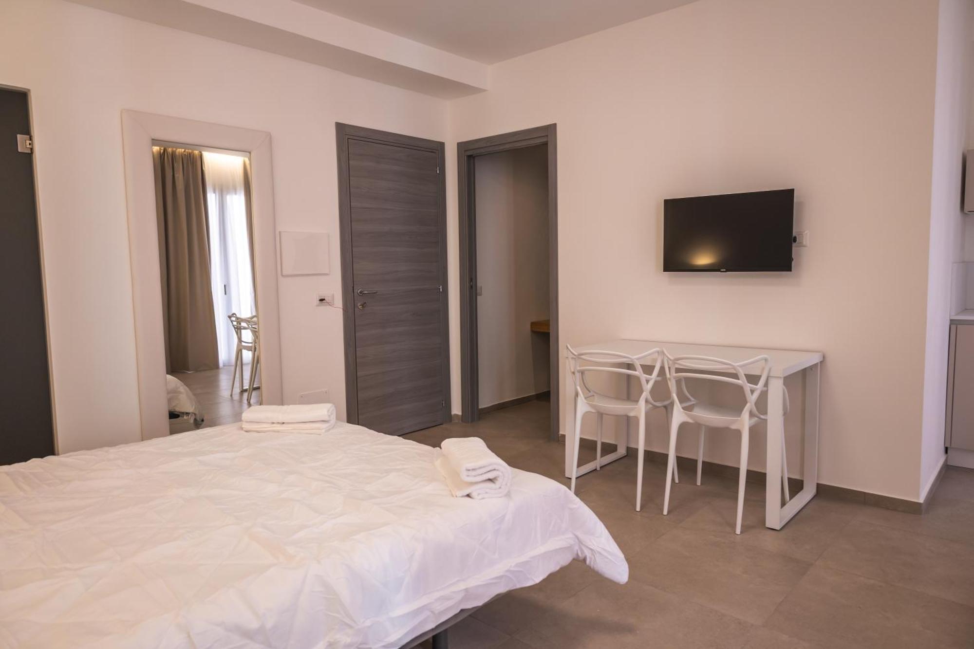 Atena Room Letojanni Exterior photo