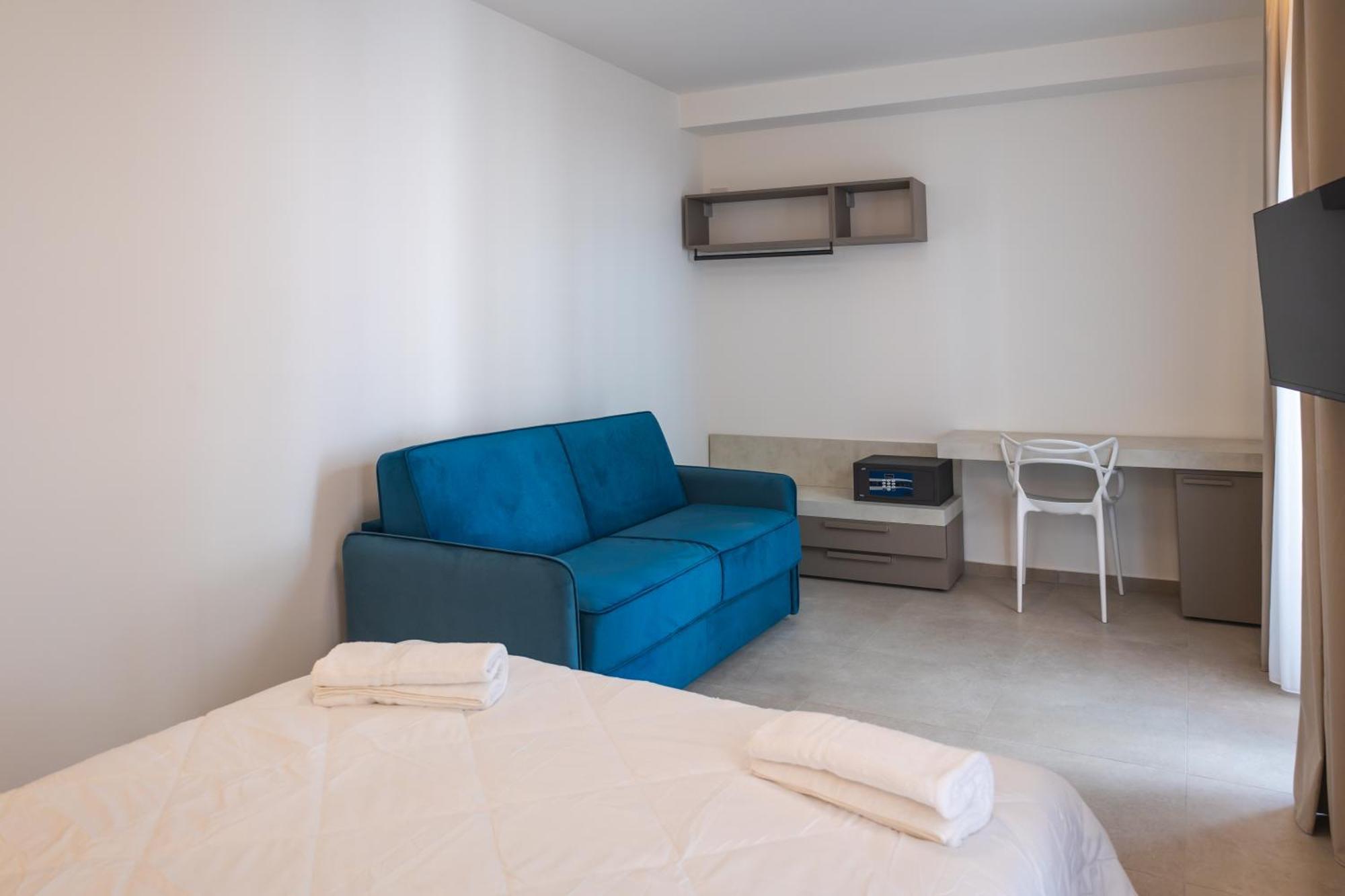 Atena Room Letojanni Exterior photo